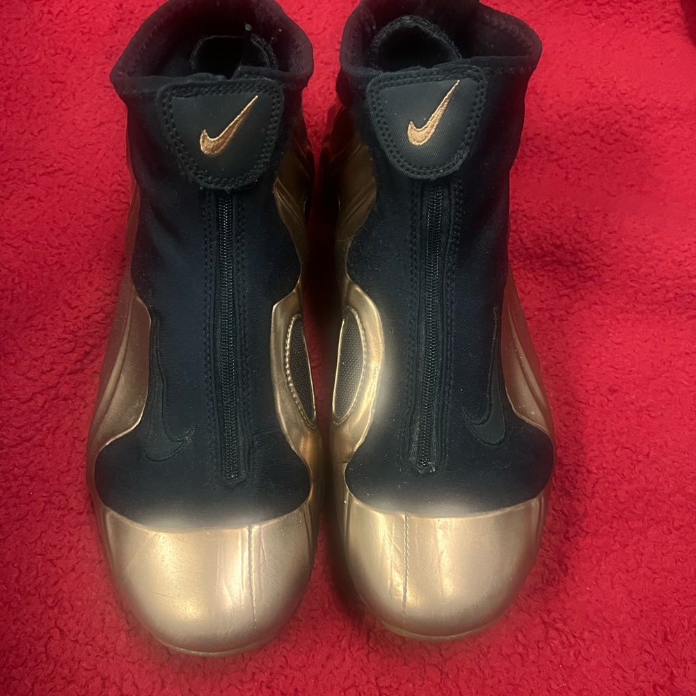 Nike Black and Gold Sneakers Flightposite